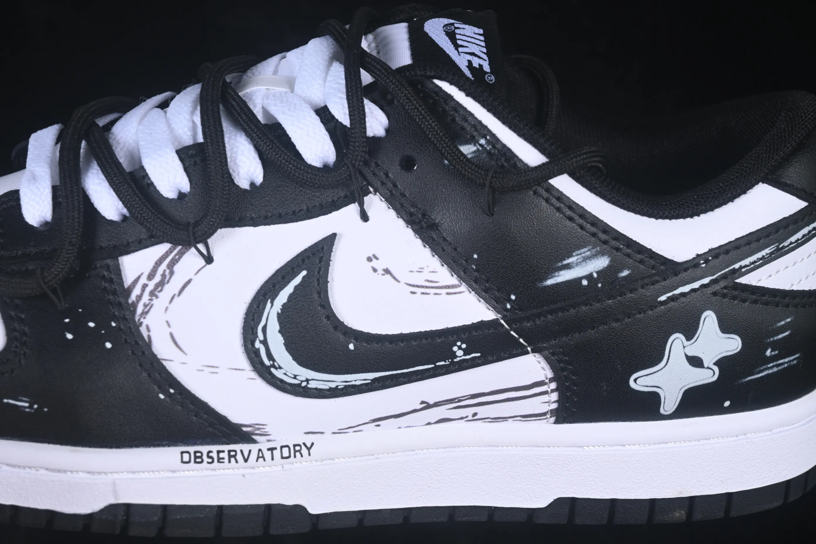All categories Nk SB Dunk Series Nk SB Dunk Low High-end customized low-top sneakers Nike SB Dunk Low straps low-top casual sneakers DD1391-100